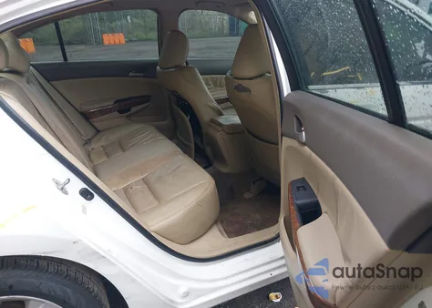 2008 Honda Accord 2.4 Ex-L z USA, uszkodzony, nr VIN 1HGCP26888A003978